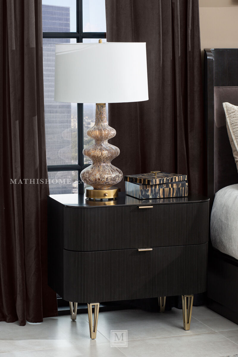 True Love 26 Nightstand image number 3