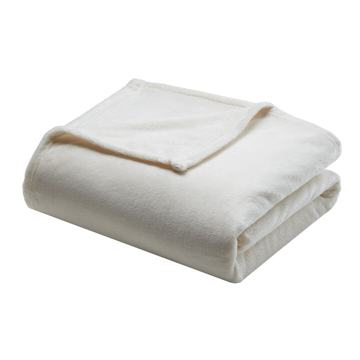 Gracie Mills Andreas Ultra Soft Microlight Plush Blanket
