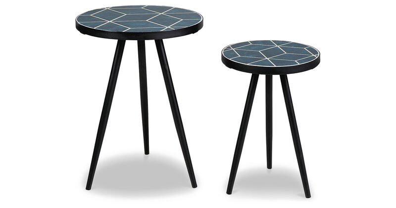 Clairbelle Accent Table (Set of 2) image number 2