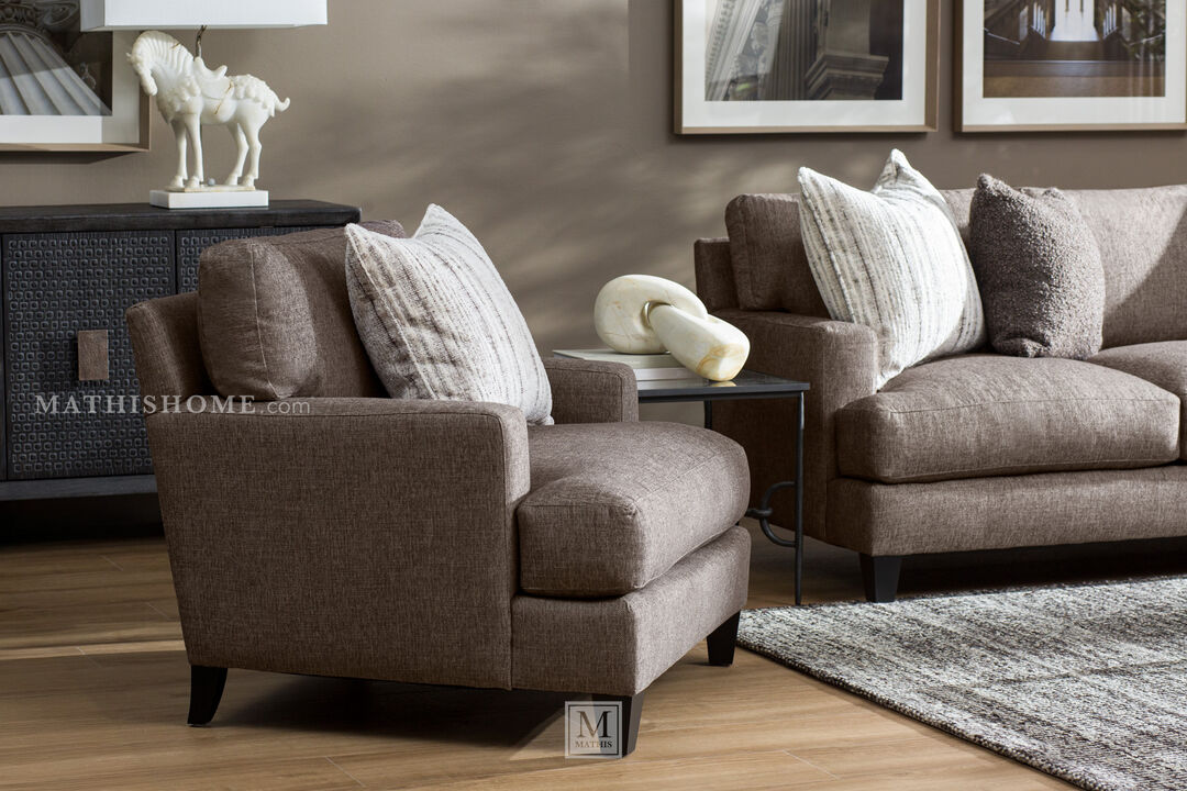 Mila Chair
