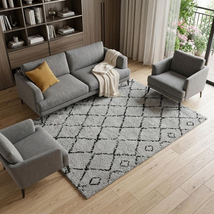 HomeRoots Geometric Shag Area Rug