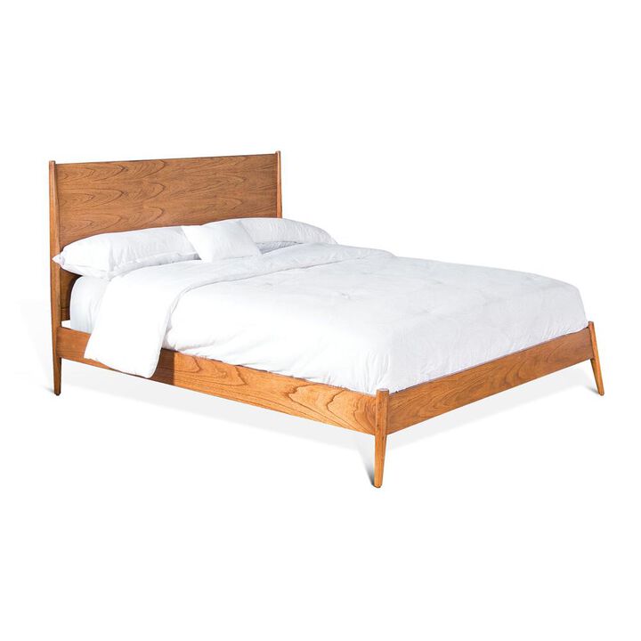 Sunny Designs American Modern Eastern King Bed