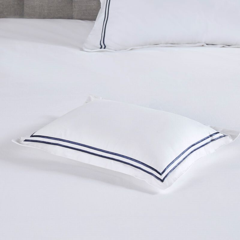 Gracie Mills Mooney 500 Thread Count Embroidered Cotton Sateen Duvet Cover Set