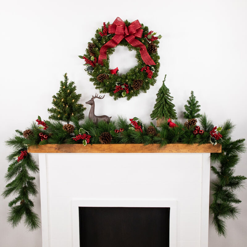 Pre-Lit Canadian Pine Artificial Christmas Wreath  24-Inch  Clear Lights image number 2