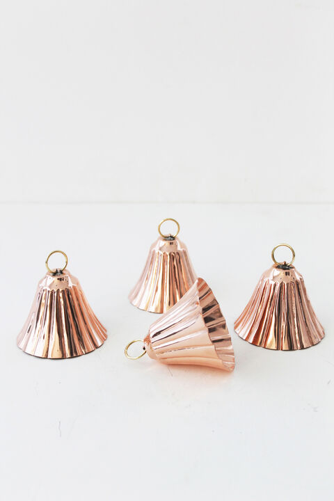 Coppermill Kitchen Vintage Inspired Bell Ornament Set/4