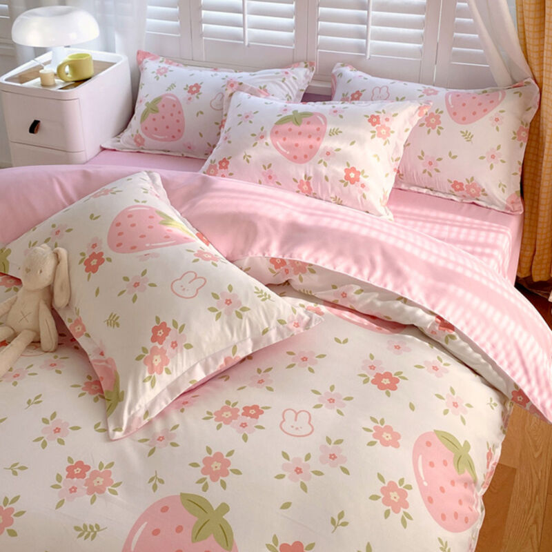 3-Piece Strawberry Duvet Cover Set Cute and Cozy Strawberry-Themed Bedding for Home & Bedroom Decor