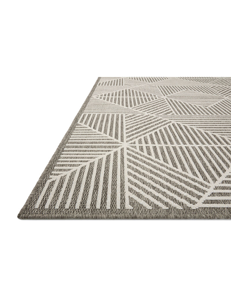 Rainier RAI03 Natural/Ivory 5'3" x 7'7" Rug by Loloi II