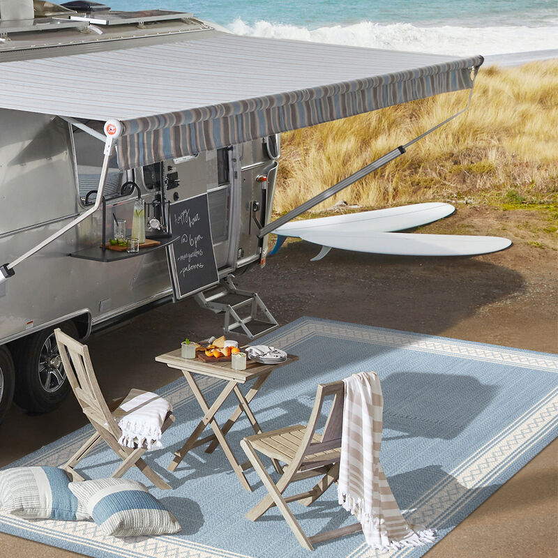 Lucia Classic Diamond Border Indoor/Outdoor Area Rug