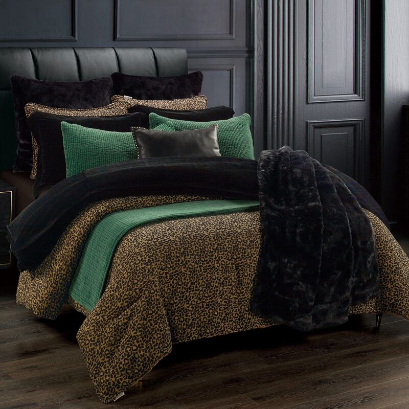 Adrienne King 3-Piece Comforter Set image number 2