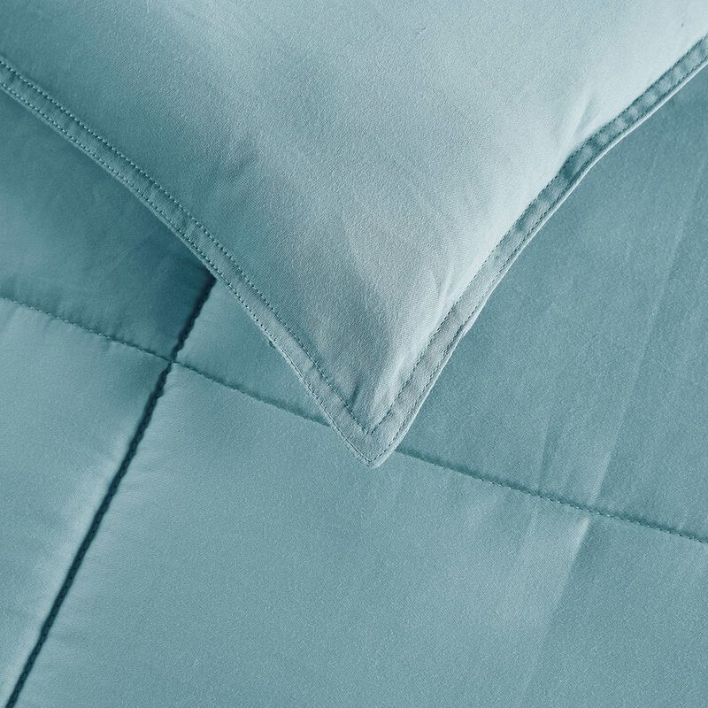 Gracie Mills Monica 300 Thread Count Cotton Shell Luxury Down Alternative Comforter