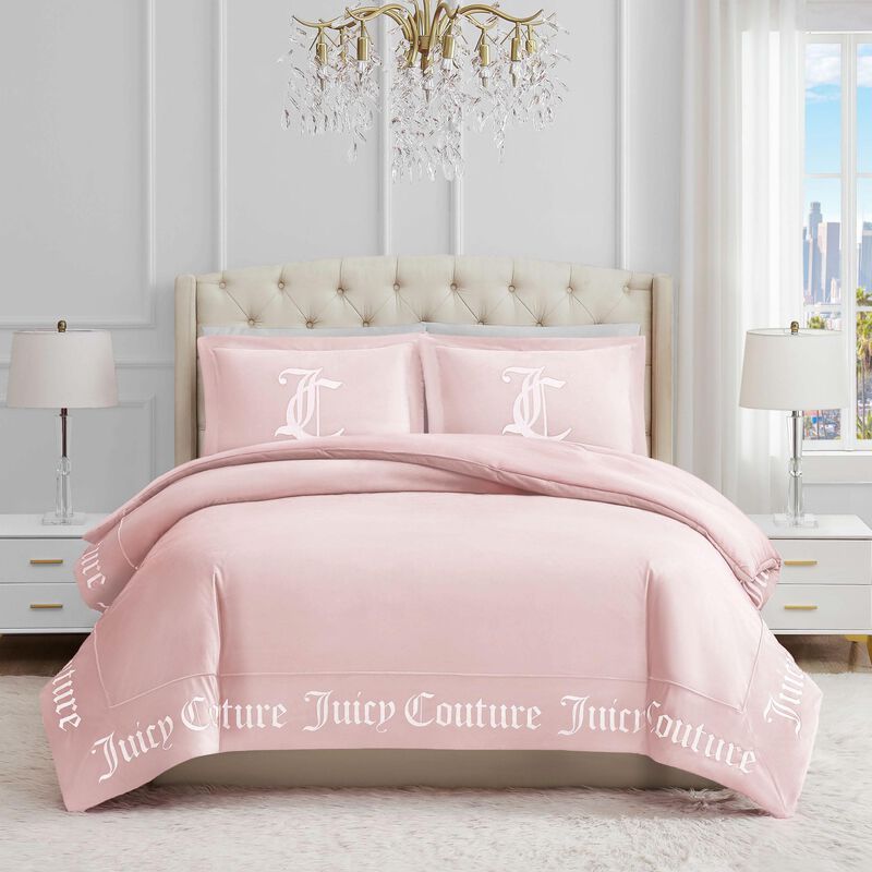 Juicy Couture - Comforter Set - Gothic Design Bedding - Twin/Twin XL - 2 Piece Set Includes (1) 90"" x 68"" Comforter and (1) 20