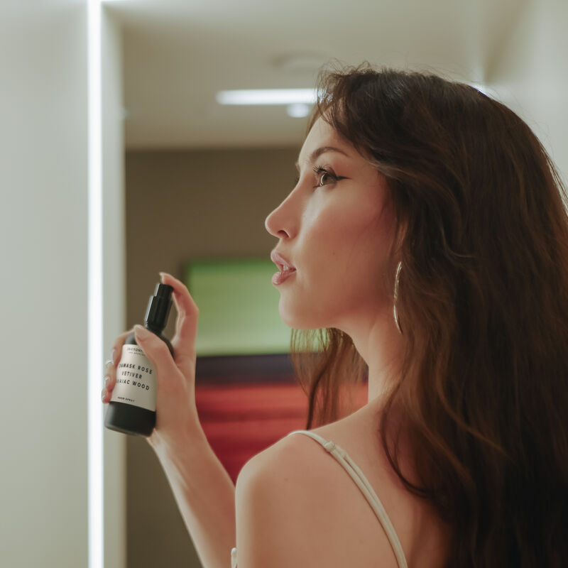 ENVIRONMENT 100mL Room Spray Inspired by Le Labo Rose 31&reg; and Fairmont Hotel&reg; - Damask Rose | Vetiver | Guaiac Wood