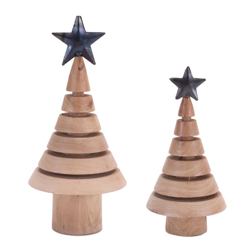 Set of 2 Natural Wood Christmas Trees with Metal Stars &ndash; Rustic Holiday Tabletop Decorations for Farmhouse or Winter Home D&eacute;cor