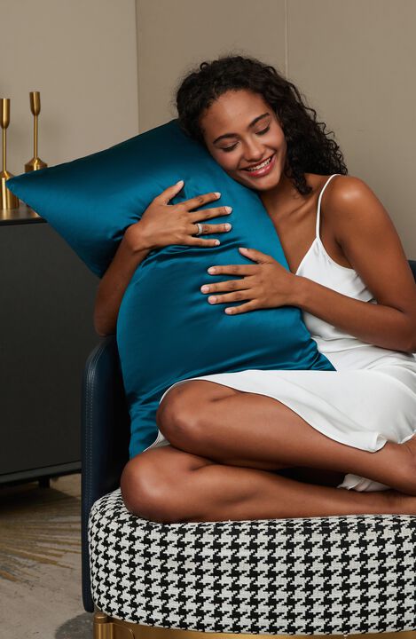 22Momme Mulberry Silk Hidden Zipper Pillowcase