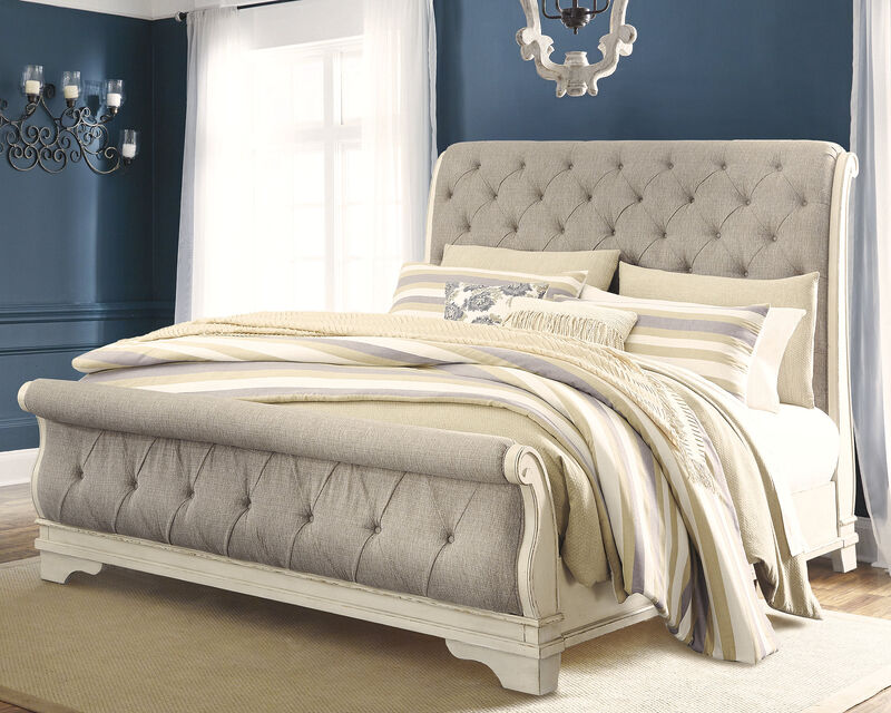 Realyn Queen Sleigh Bed