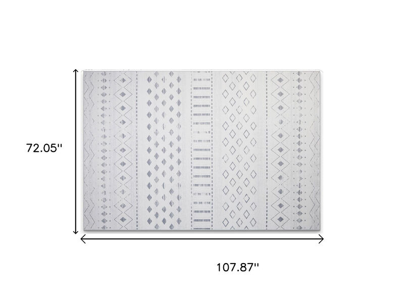 HomeRoots Geometric Distressed Area Rug image number 2