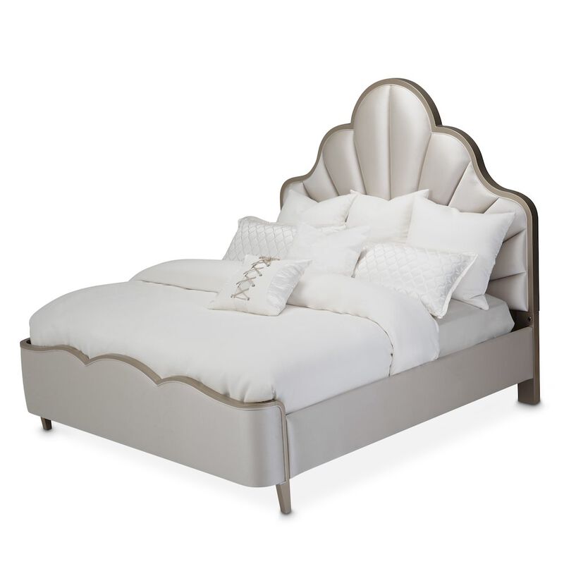 Michael Amini Malibu Crest Queen Scalloped Panel Bed - Chardonnay
