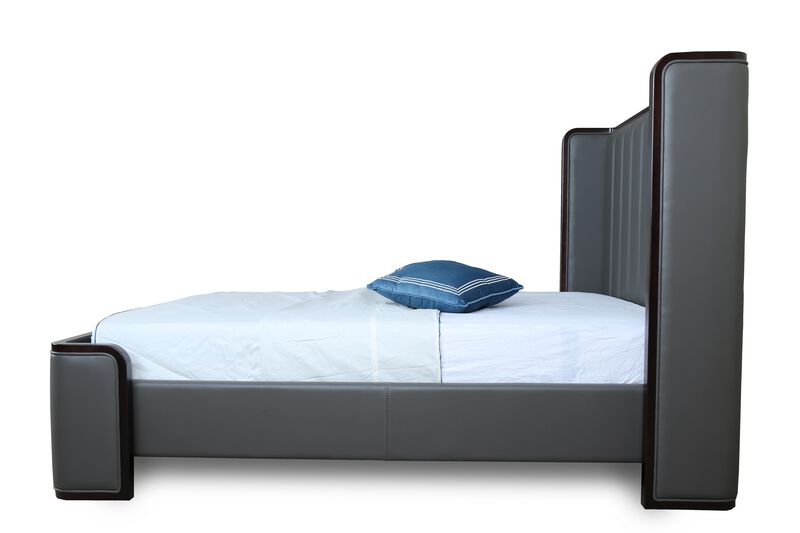 Kingdom Gray Queen Bed