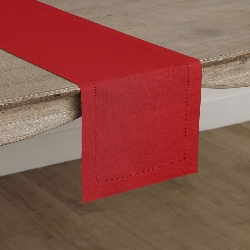 Solino Home Fete 100% Linen Tablecloth &ndash; Handcrafted, Machine Washable, Perfect for Holiday and Everyday Dining