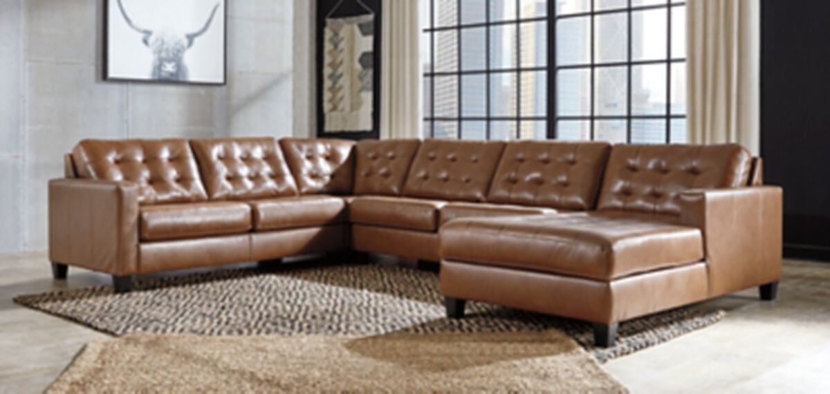 Baskove 4-Piece Sectional with Right Arm Facing Chaise