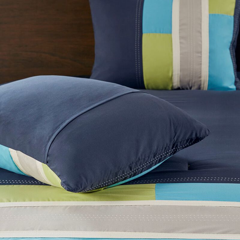 Gracie Mills Nyssa Urban Striped Comforter Set