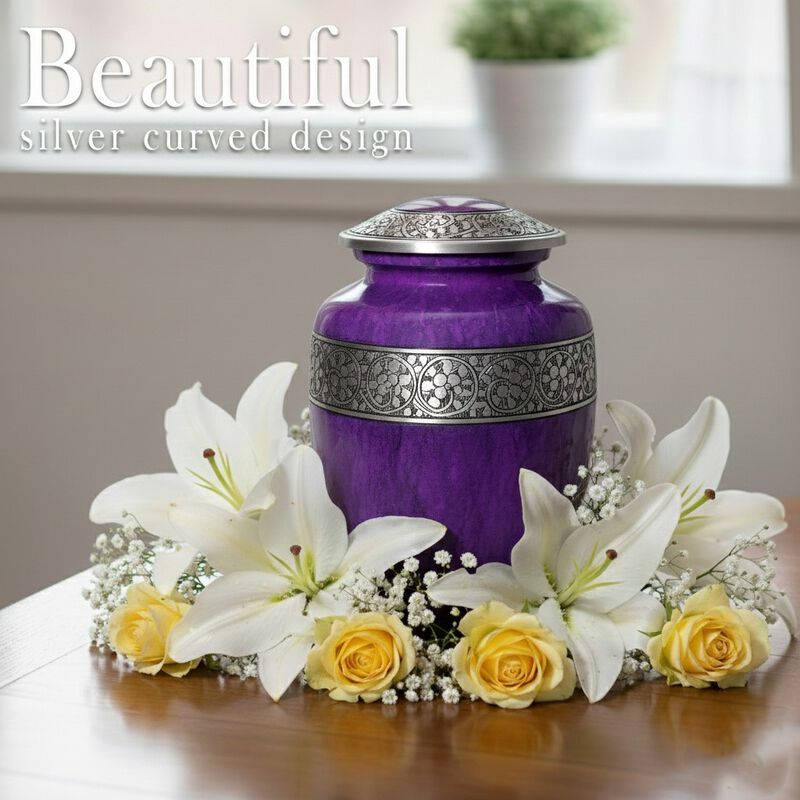 Emerald Grace Urn image number 2