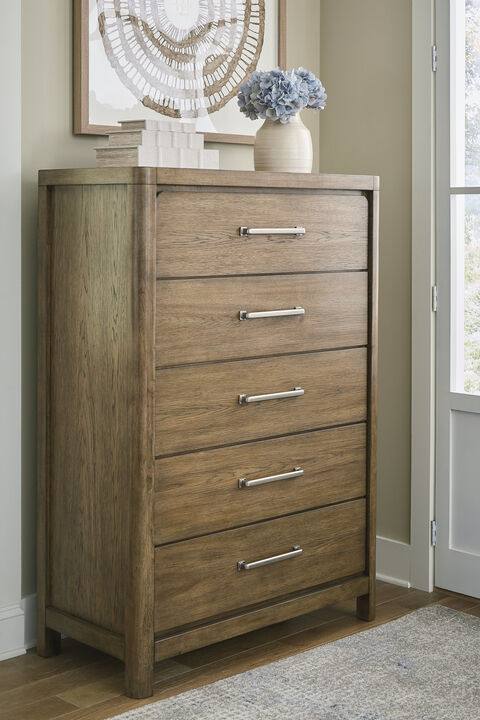 Cabalynn 5 Drawer Chest