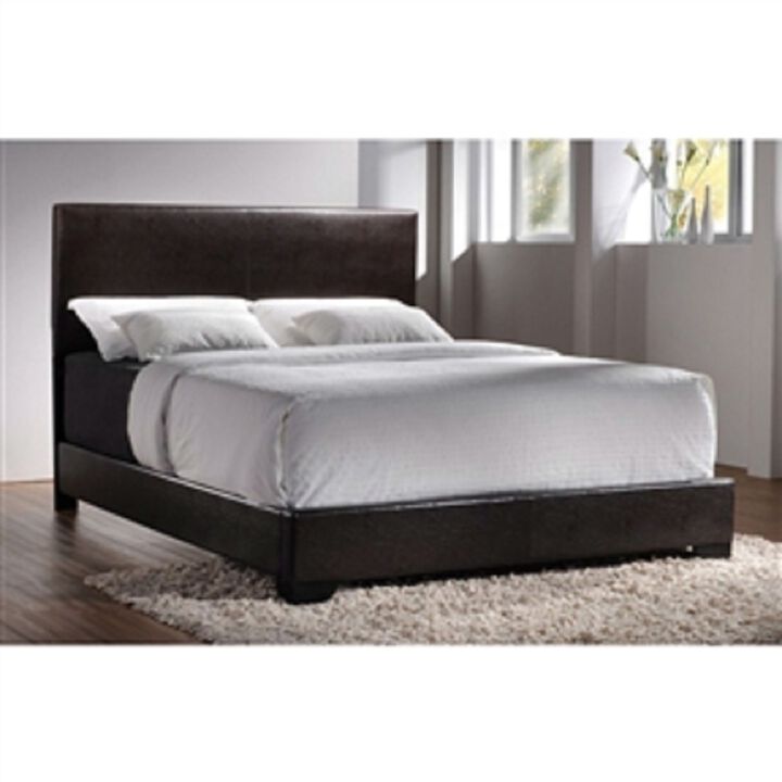 Faux Leather Upholstered Platform Bed with Cushioned Headboard &ndash; Modern Bedroom Furniture