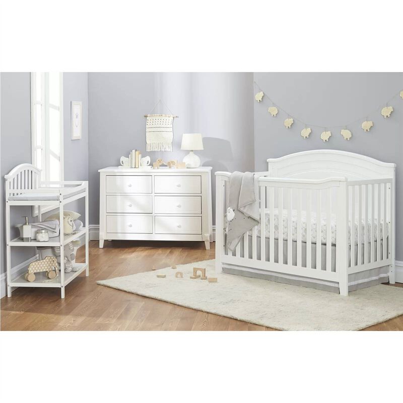 SF Home Solid Wood Crib with Convertible Features &ndash; Toddler Bed Sold Separately