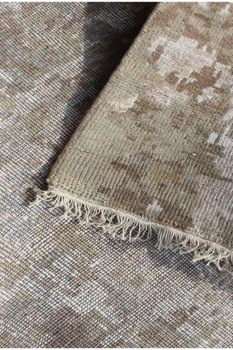 Polaris 42583 Beige/Silver 8' x 10' Rug image number 2