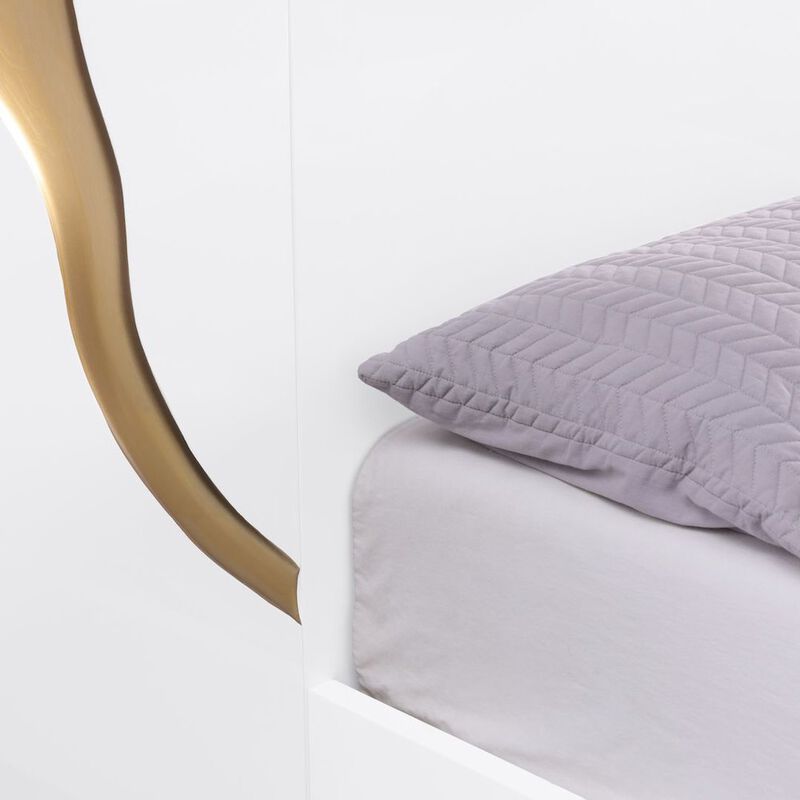 Lacquered High Gloss Queen Bed Frame image number 5