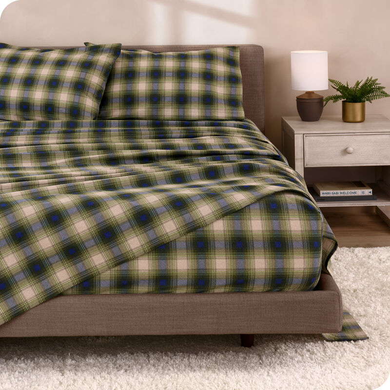 Soft & Cozy 100% Cotton Flannel Printed Pattern Sheet Set image number 3