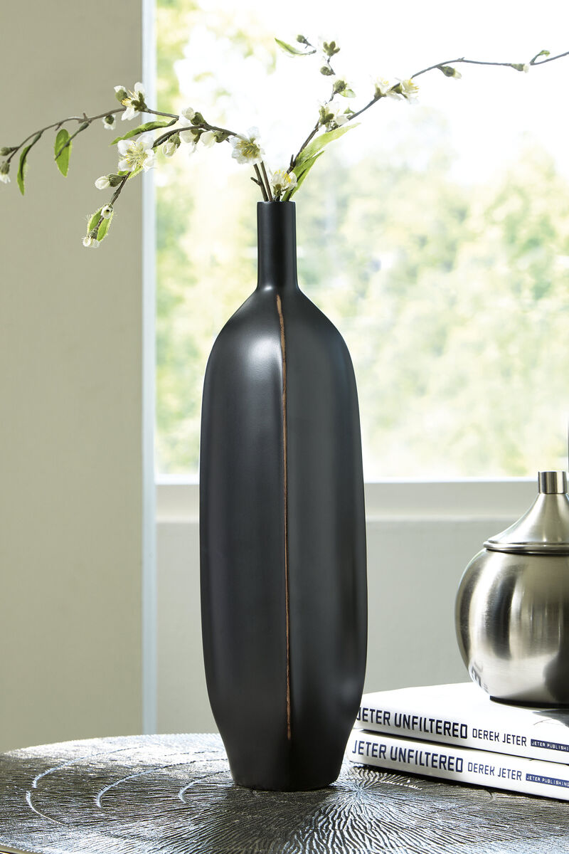 Rhaveney Vase (Set of 3) image number 1
