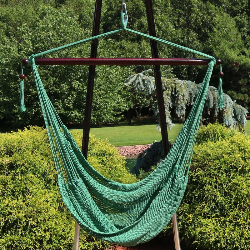 Sunnydaze Extra Large Polyester Rope Hammock Chair and Spreader Bar image number 1