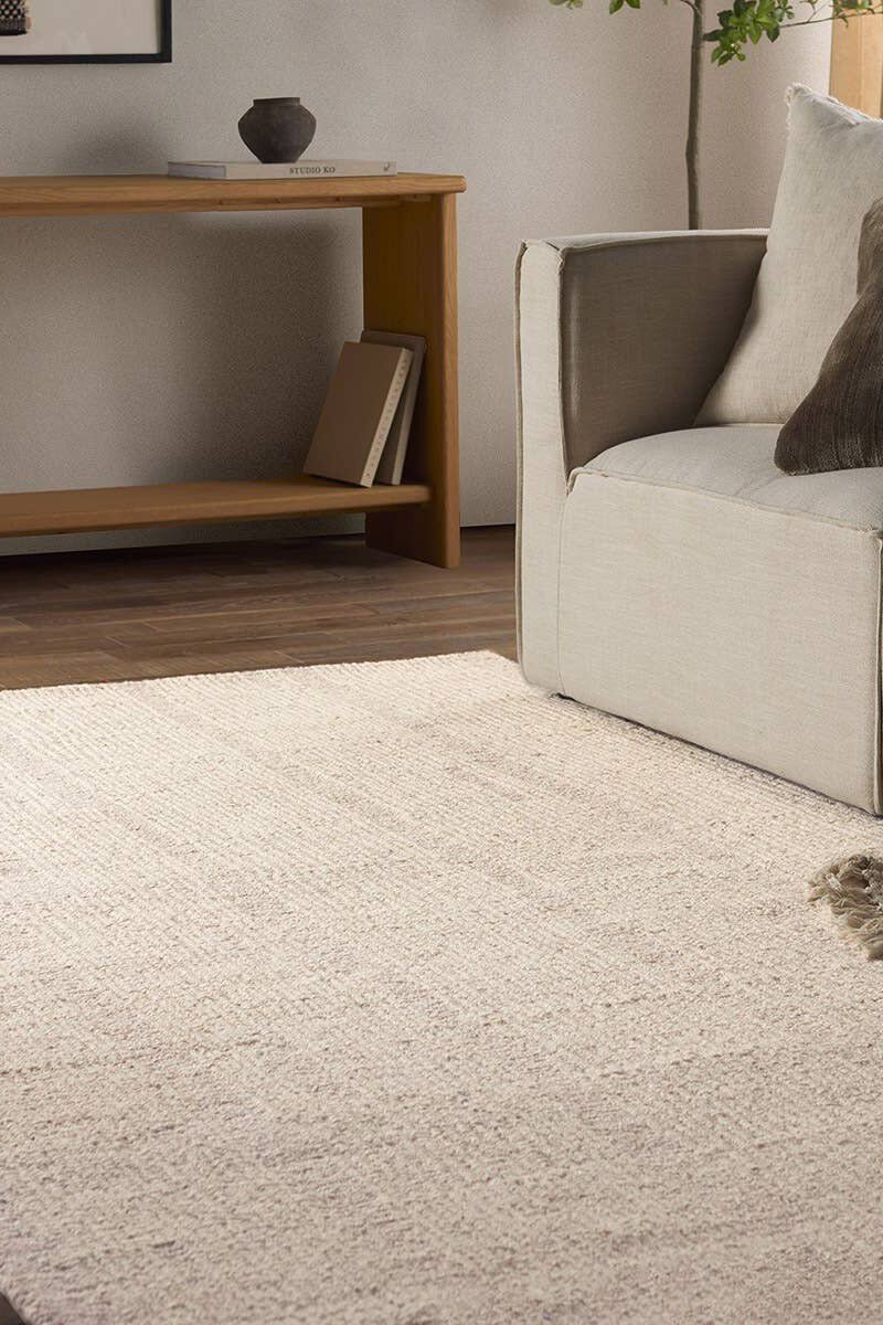 Finnigan Edher Taupe Collection image number 6