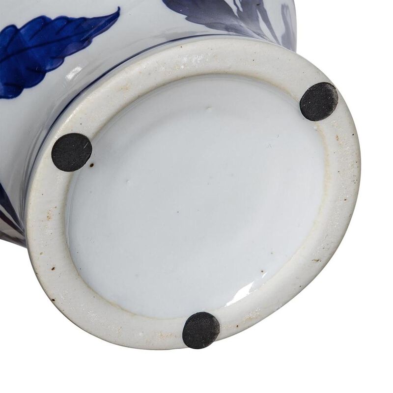 HomeRoots 10" Blue And White Floral Round Porcelain Table Vase image number 3