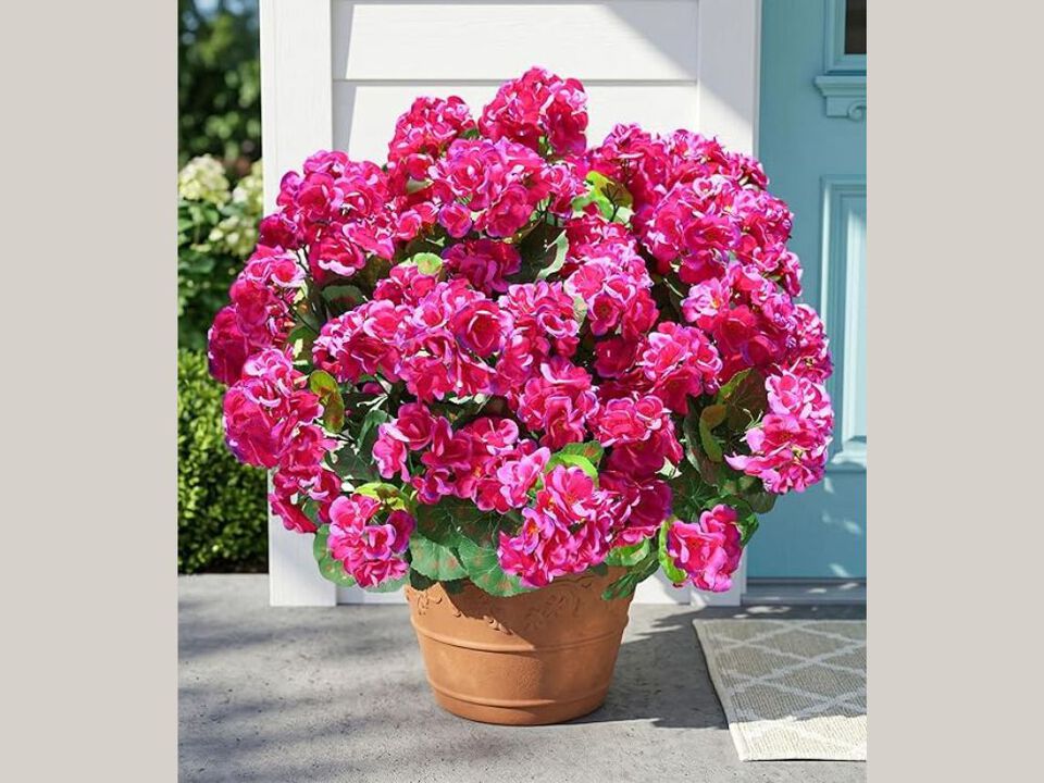 6 Bundle Fuchsia Artificial Outdoor Plants UV Resistant Garden Porch Decor