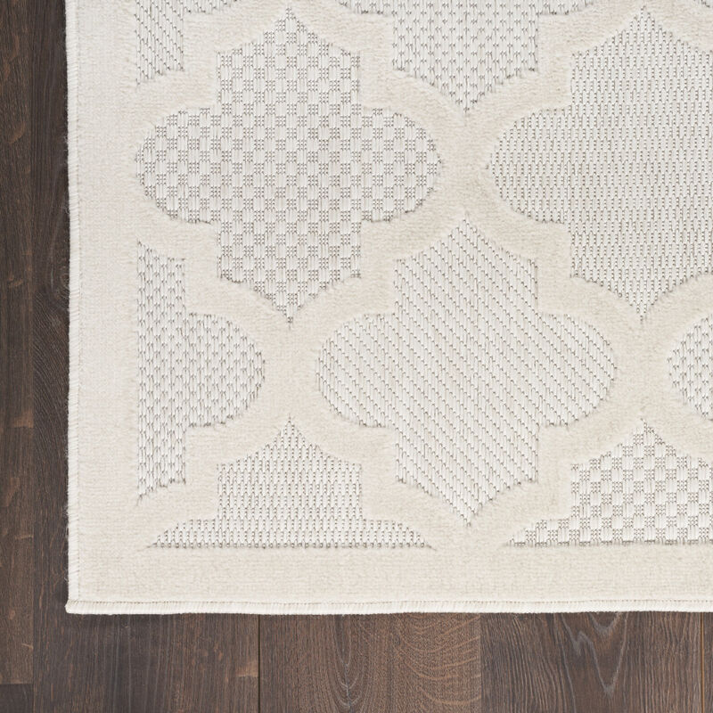 HomeRoots 6' Ivory And White Geometric Indoor Outdoor Area Rug image number 5