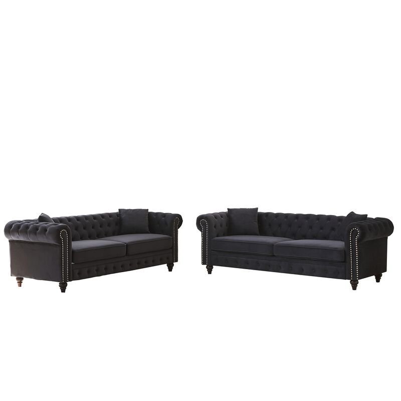 Hedlis Chesterfield Sofa Set image number 7