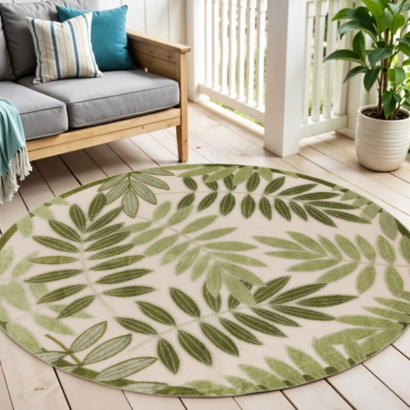 HomeRoots 5' Ivory And Green Round Palm Leaf Indoor Outdoor Area Rug image number 1