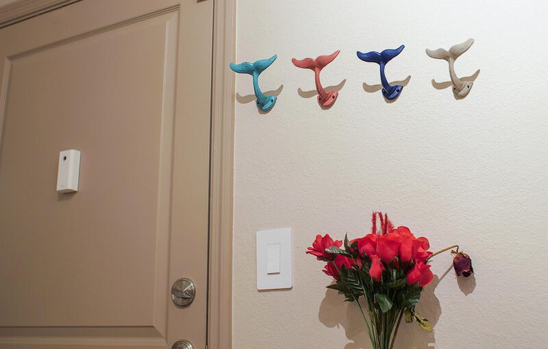 Set of 4 Cast Iron Whale Tail Wall Hooks Nautical Decorative Towel or Coat Hanging Beach House Coastal Accent Decor image number 2