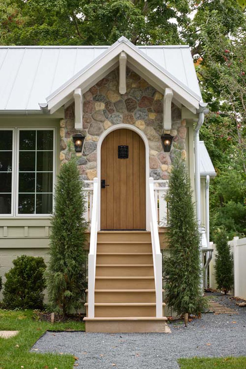 Tehama Exterior Wall Sconce image number 5