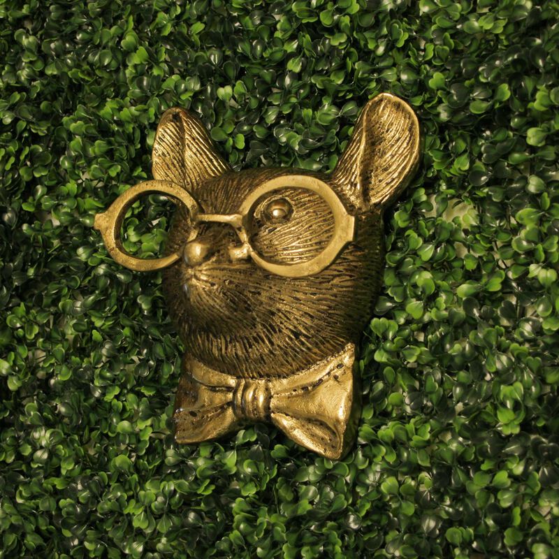 Gold Mouse Head Wall Hanging With Spectacles, Quirky Cast Aluminum Wall Decor image number 6