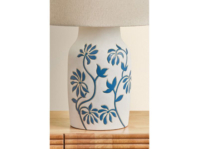 Yazmeen Table Lamp image number 2