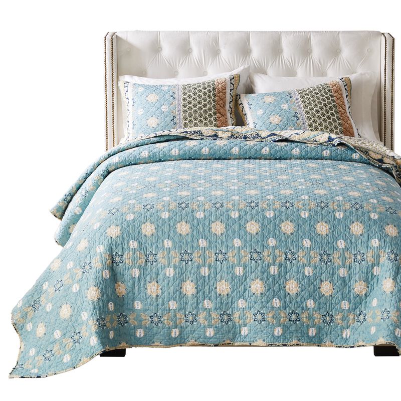 Ello 3pc King Size Quilt and Pillow Sham Set, Bohemian Print, Multicolor - Benzara