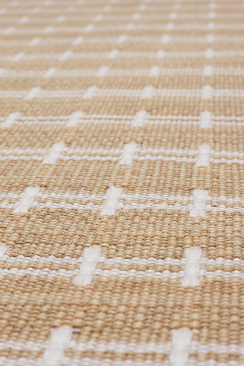 Gulfport Beige 10' x 14' Rug image number 4