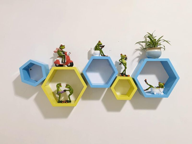 Frog Figurines Decor image number 4