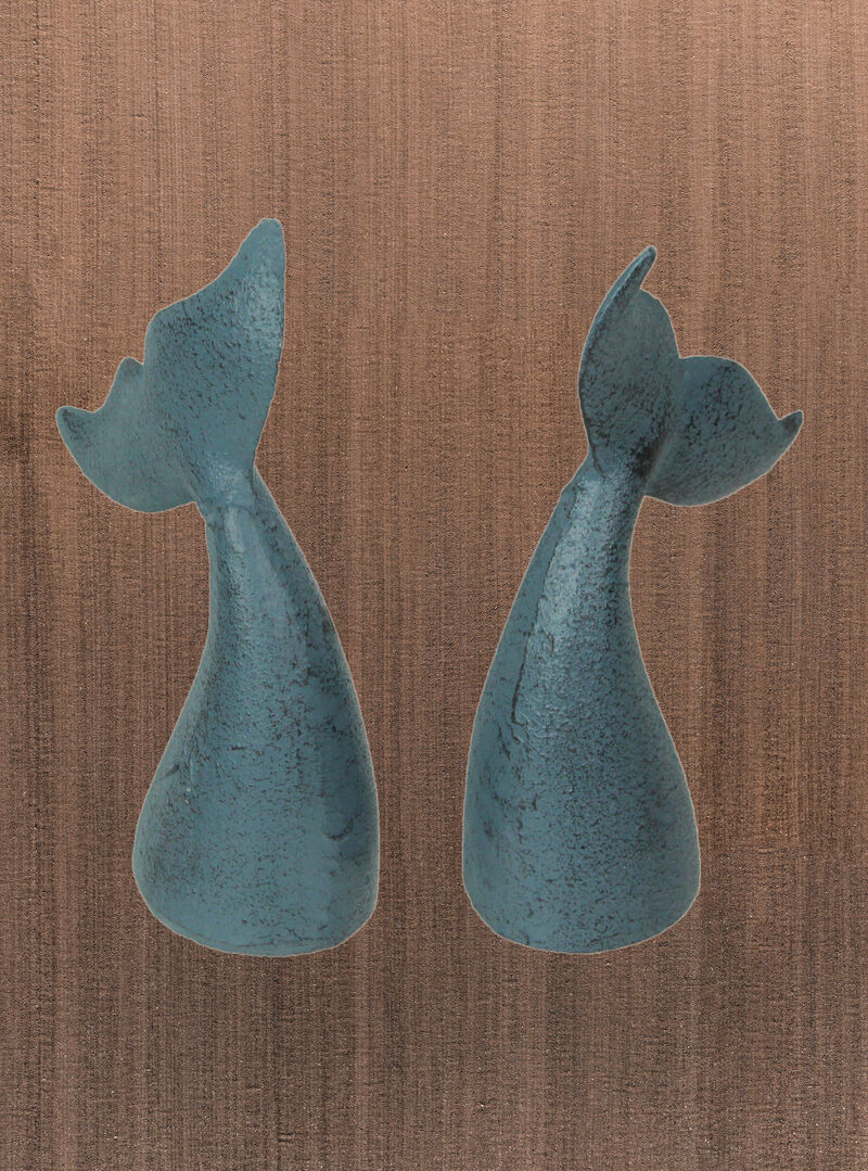 Set of 2 Blue Cast Iron Whale Tail Bookends Nautical Home Decor Bookshelf image number 5
