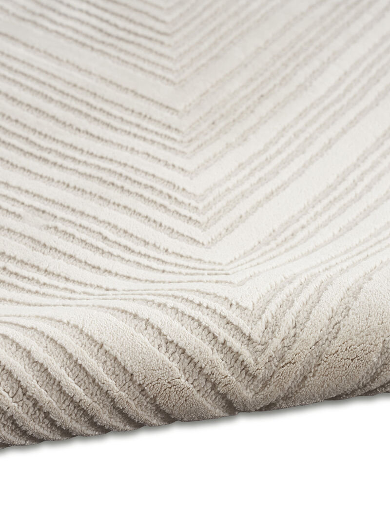 CK024 Irradiant IRR02 Ivory 5'3" x 7'3" Rug image number 3