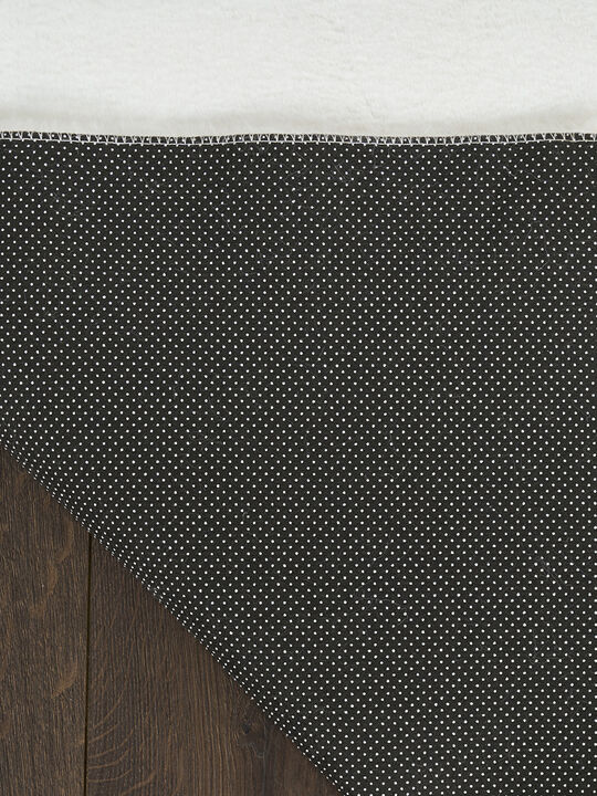 Soft Plush Rabbit Fur SFF01 White 7'6" x 9'6" Rug